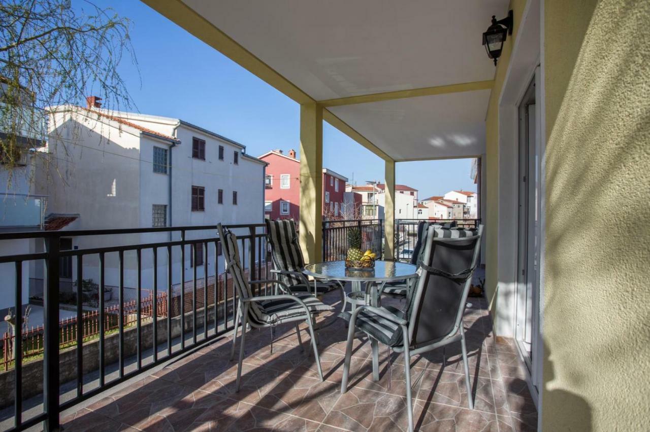 Tip Deluxe Appartement Podstrana Buitenkant foto
