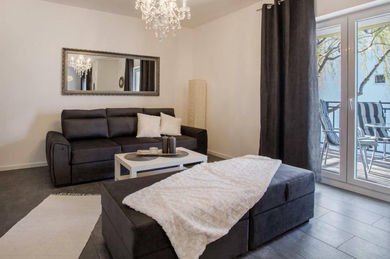 Tip Deluxe Appartement Podstrana Buitenkant foto