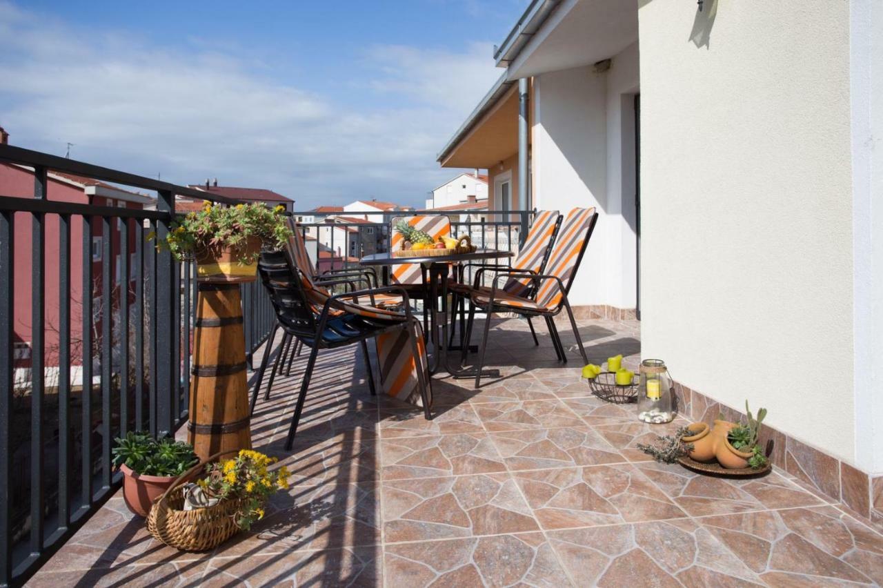 Tip Deluxe Appartement Podstrana Buitenkant foto